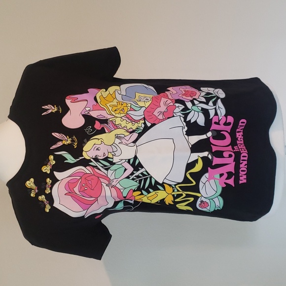 Alice in Wonderland Disney Flowers. Women's size XS Tshirt. - Picture 1 of 11